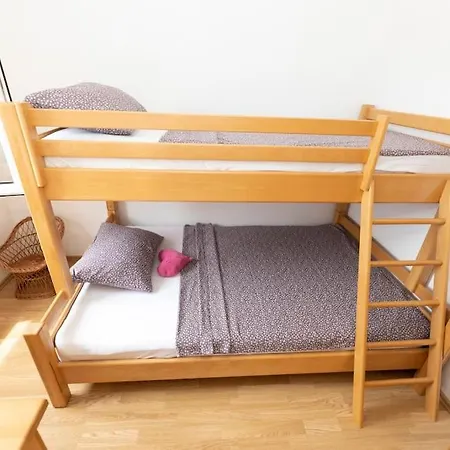 Smile Family Apartment, Garage Free Parking, Centar Located Makarska