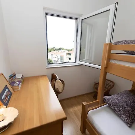 Smile Family Apartment, Garage Free Parking, Centar Located Makarska
